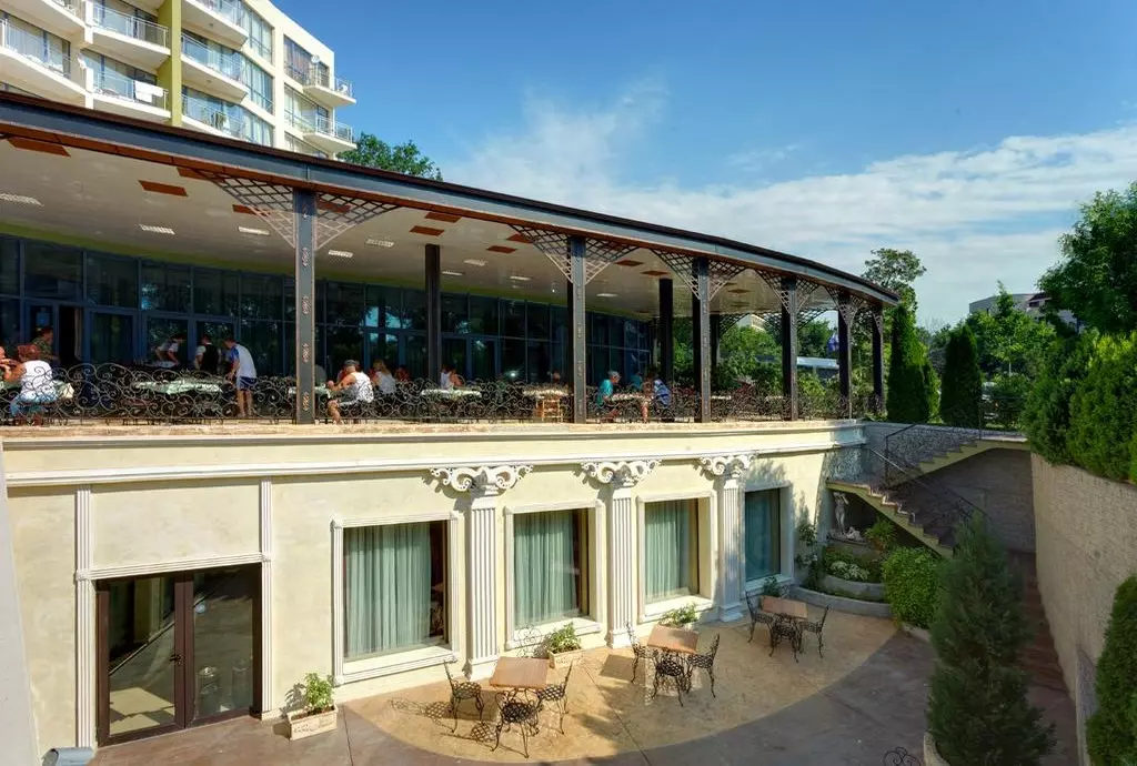 hotel elena varna_shabavizparvaz_09.jpg